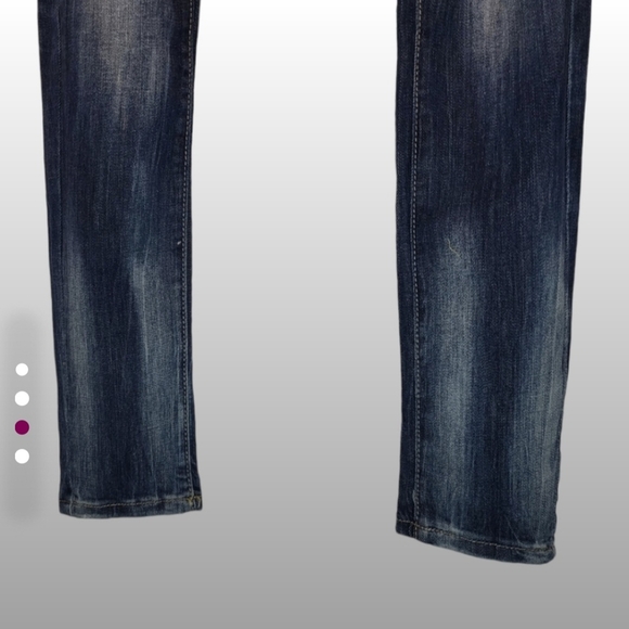 Machine Blue Jeans Distressed - Picture 2 of 4